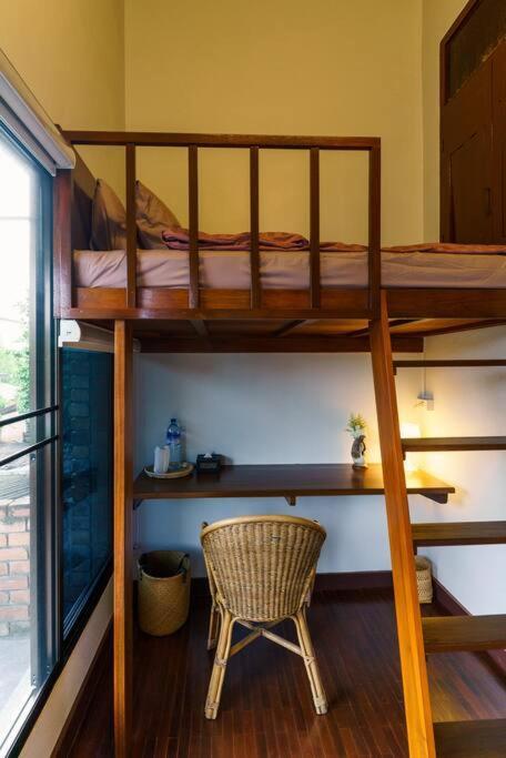 Solo - Fong Lee Cc Lampang Walking Street Apartamento Exterior foto